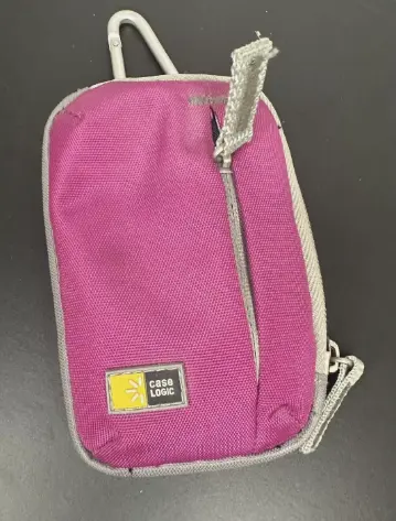 [470017] Estuche Para Camara Magenta TBC-302 Case Logic